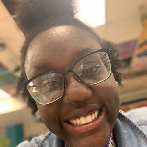 Meet your Posher, Andriana